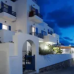 Hotel Pelagos 2*