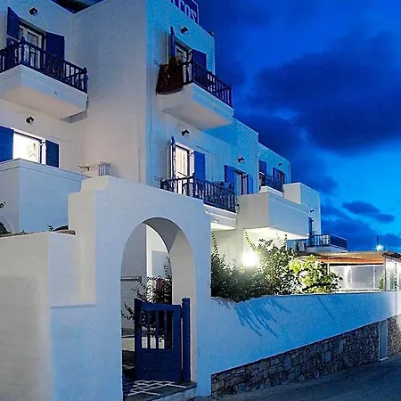 Pelagos Hotel 2*
