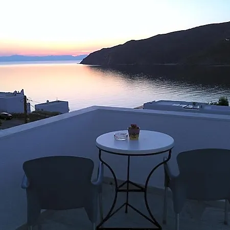 Pelagos Hotel Aegiali